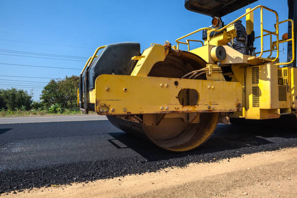 Best Concrete Paver Driveway  in Westlake Vlage, IL